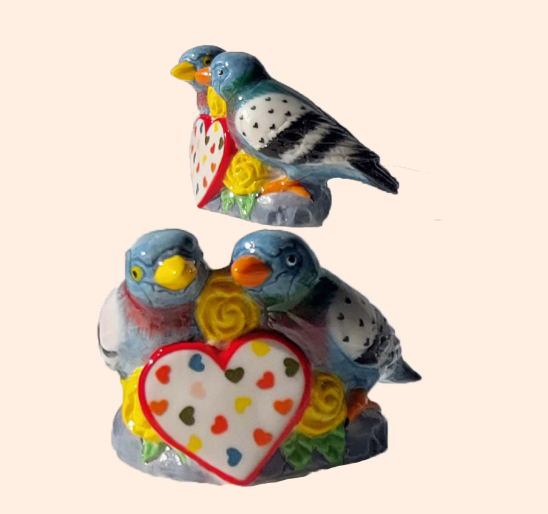 CHIM TÌNH NHÂN TRÁI TIM NHIỀU MÀU